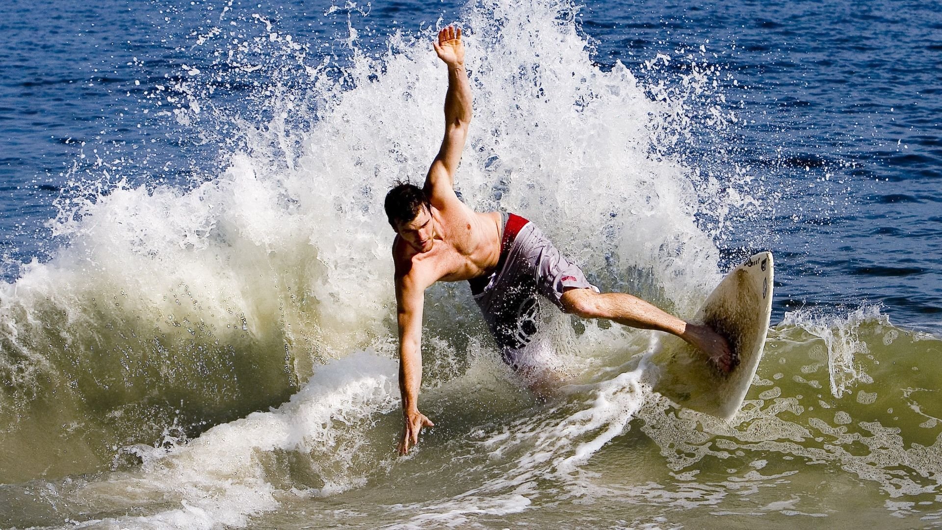 比利时男篮在欧洲预赛中奋勇拼搏，瞄准奥运门票，比利时男篮厉害吗