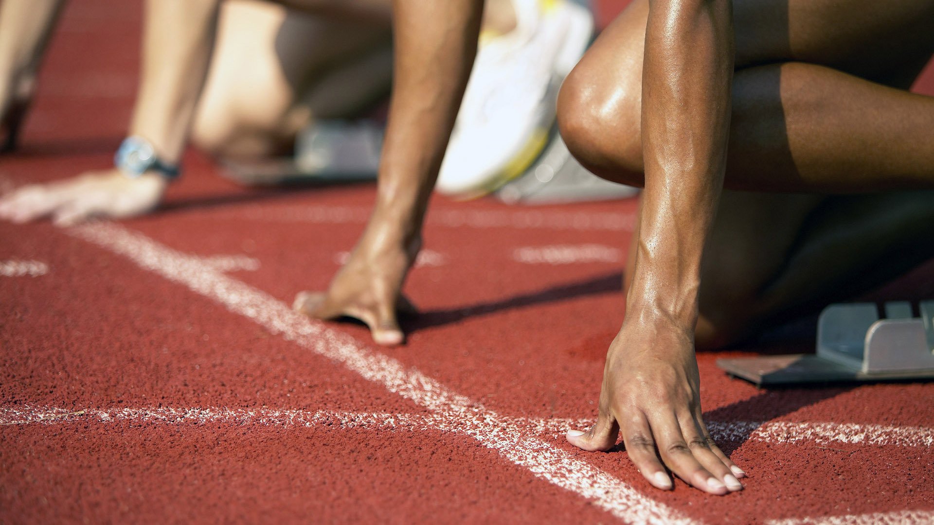 足球俱乐部青训成果展示未来可期，足球俱乐部青训营